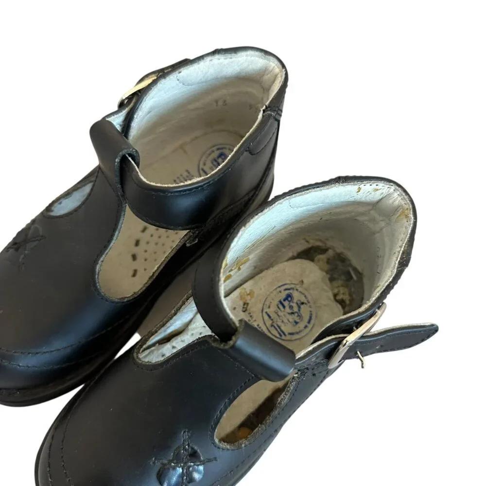 Pie-Co Vintage Black Booties Shoes w/ Buckle Heart Detail Size 9 Toddler Girl